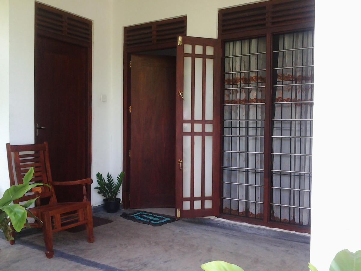Orchid Villa #10 Хиккадува Экстерьер фото